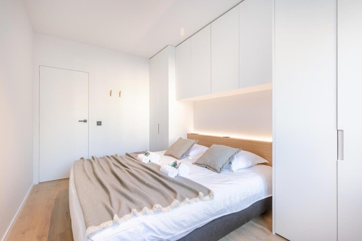 Stunning And Modern Apartment With Sunny Balcony นอคเคอ-เฮสท์ ภายนอก รูปภาพ