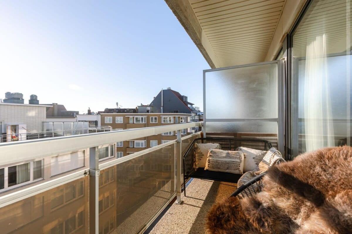 Stunning And Modern Apartment With Sunny Balcony นอคเคอ-เฮสท์ ภายนอก รูปภาพ