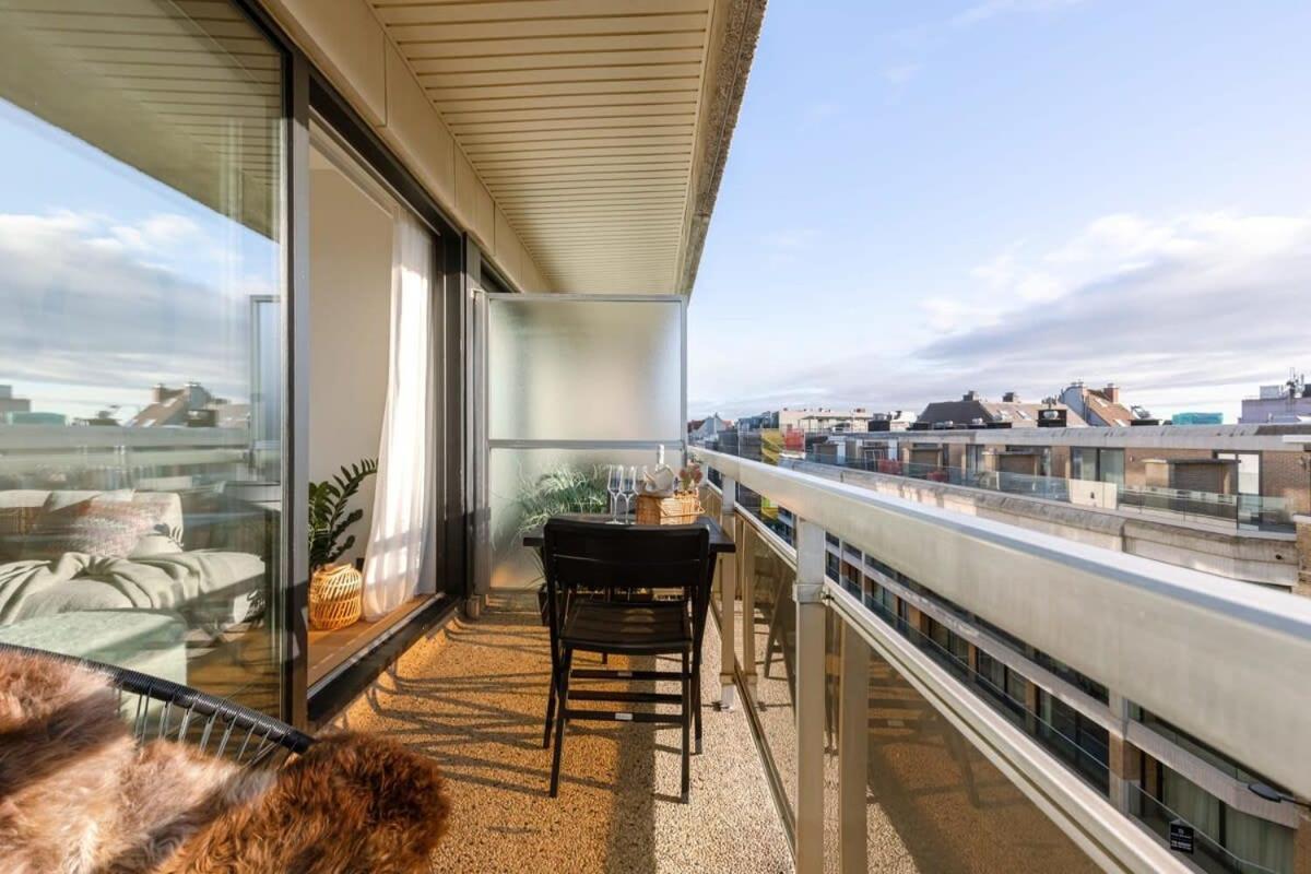 Stunning And Modern Apartment With Sunny Balcony นอคเคอ-เฮสท์ ภายนอก รูปภาพ