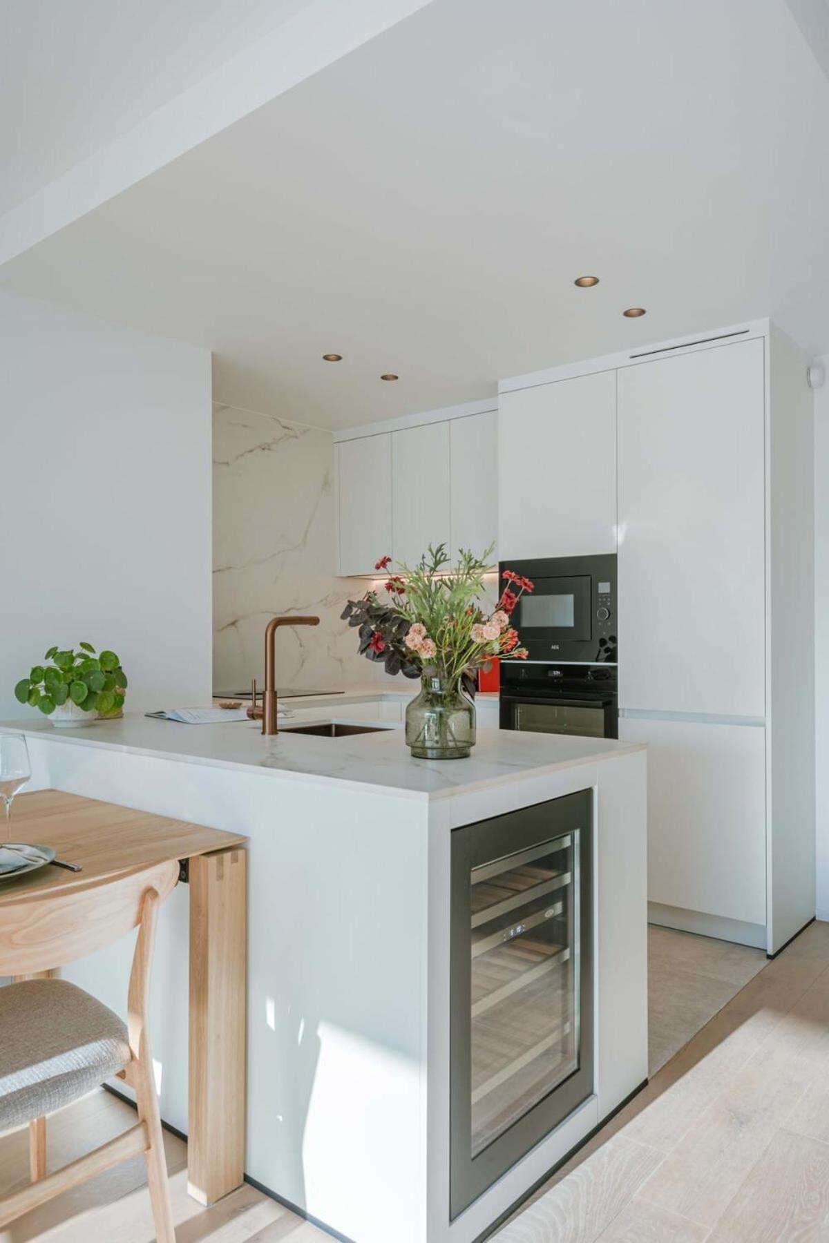 Stunning And Modern Apartment With Sunny Balcony นอคเคอ-เฮสท์ ภายนอก รูปภาพ